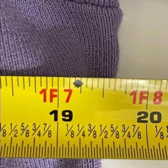 Spring & Mercer sz med cardigan single button closure in lilac - Picture 4 of 13